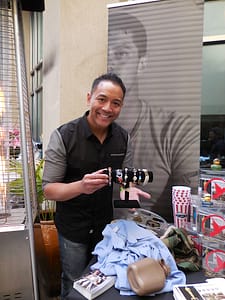 A military vet with Bands for Arms products.
