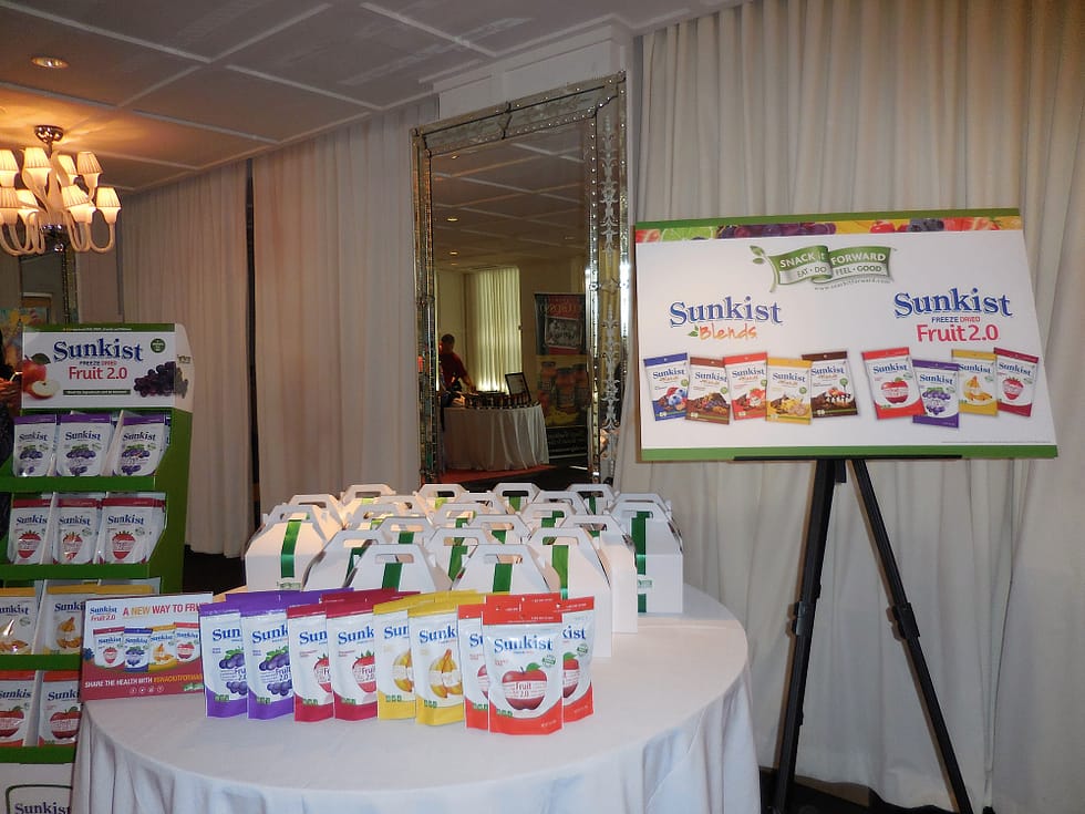 Sunkist Snack it Forward display